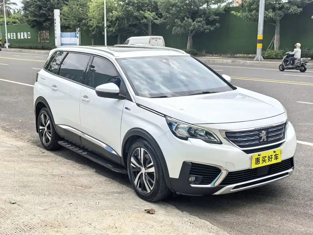 Peugeot 5008 — миниатюра 3