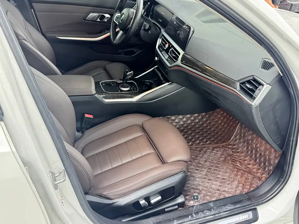 BMW 3 Series — миниатюра 13