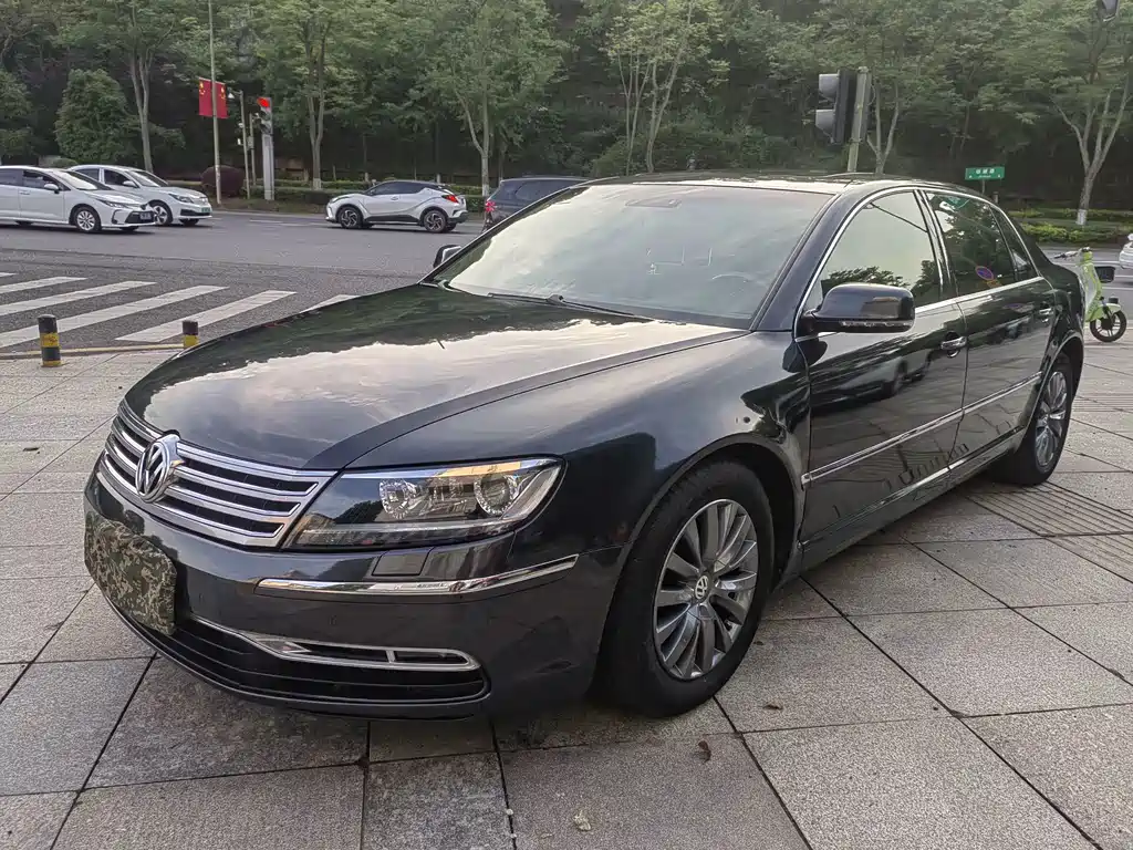 Volkswagen Phaeton — миниатюра 3