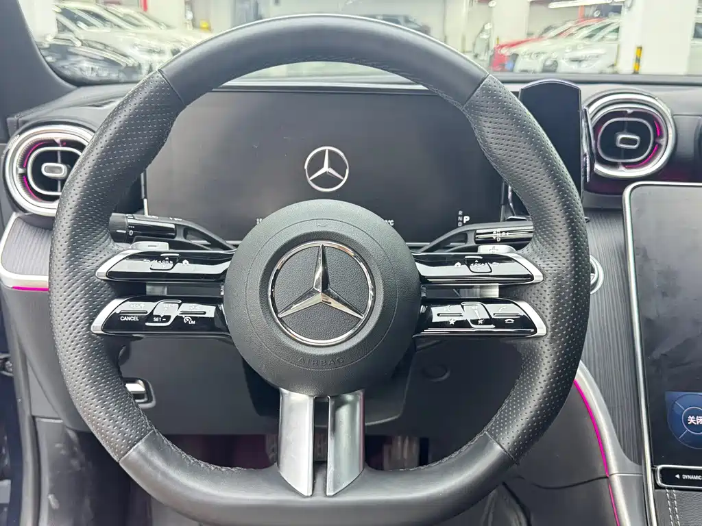 Mercedes-Benz C-Class — миниатюра 5