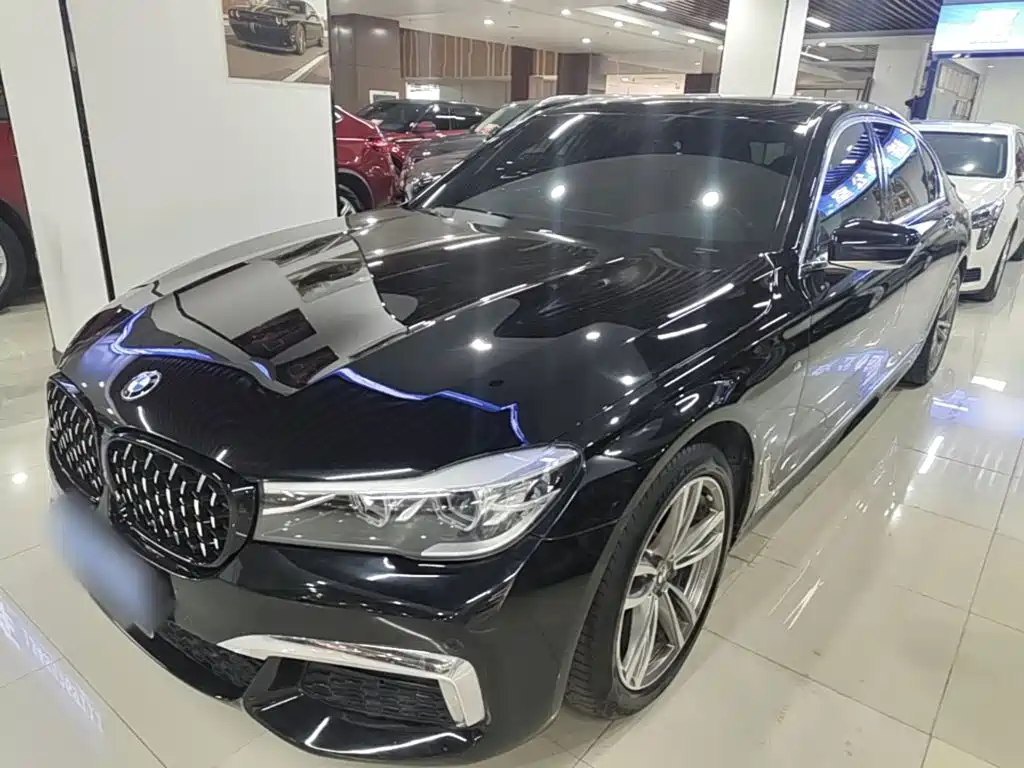BMW 7 Series — миниатюра 2
