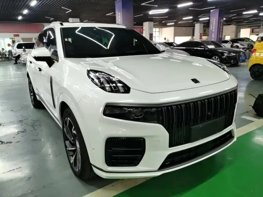 Lynk & Co 09 — миниатюра 4