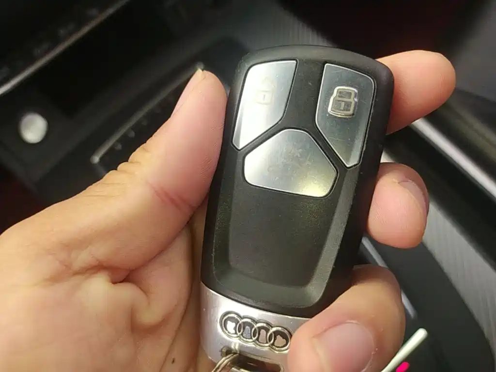 Audi Q5L — миниатюра 9