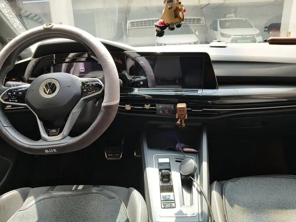 Volkswagen Golf — миниатюра 5