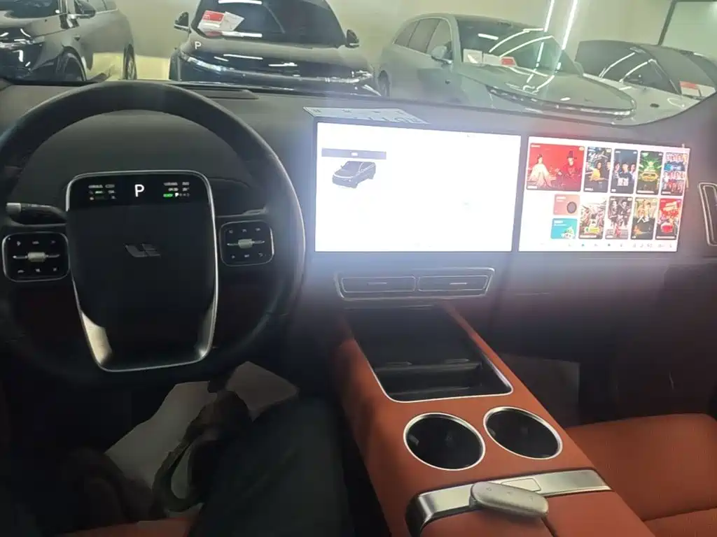 Li Auto Li L8 — миниатюра 10