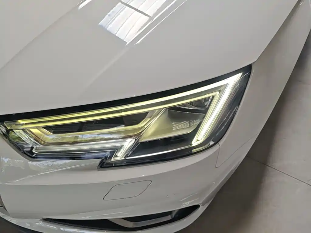 Audi A4L — миниатюра 24