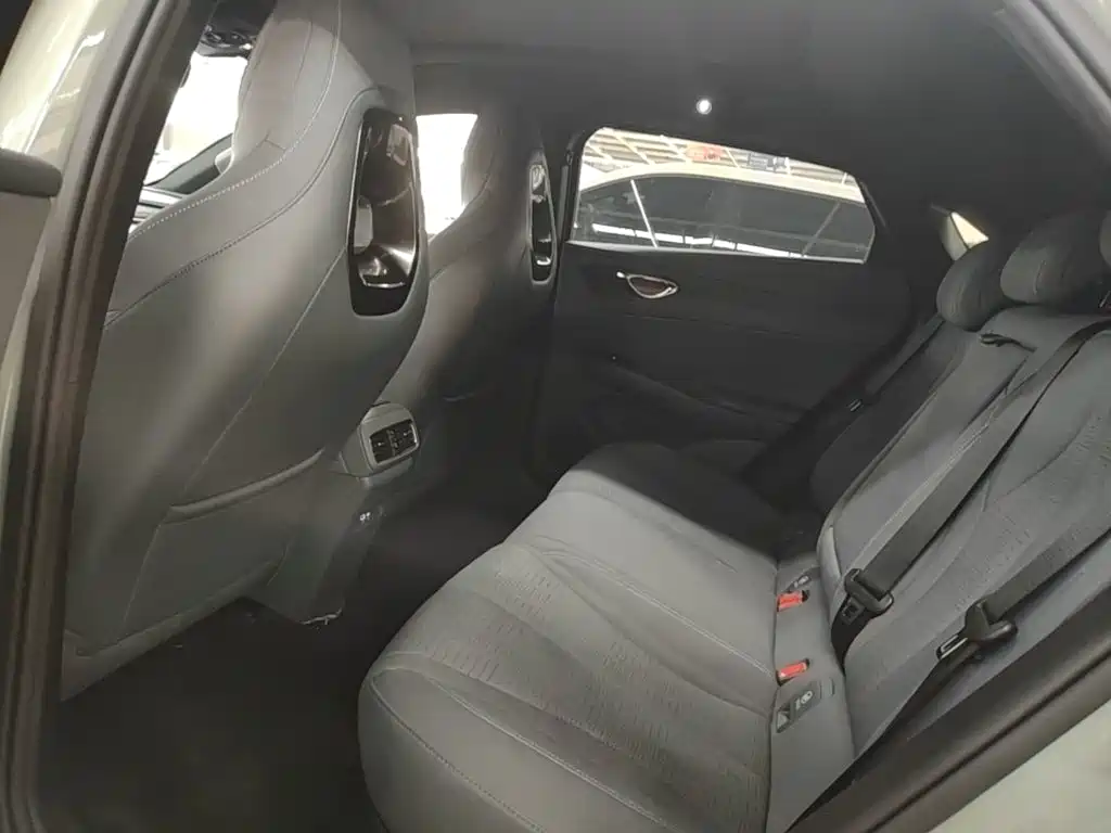 BYD Seal 06GT — миниатюра 17