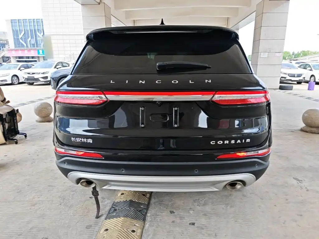 Lincoln Corsair — миниатюра 6