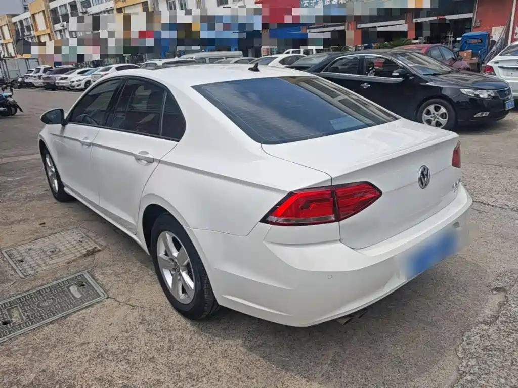 Volkswagen Lamando — миниатюра 5