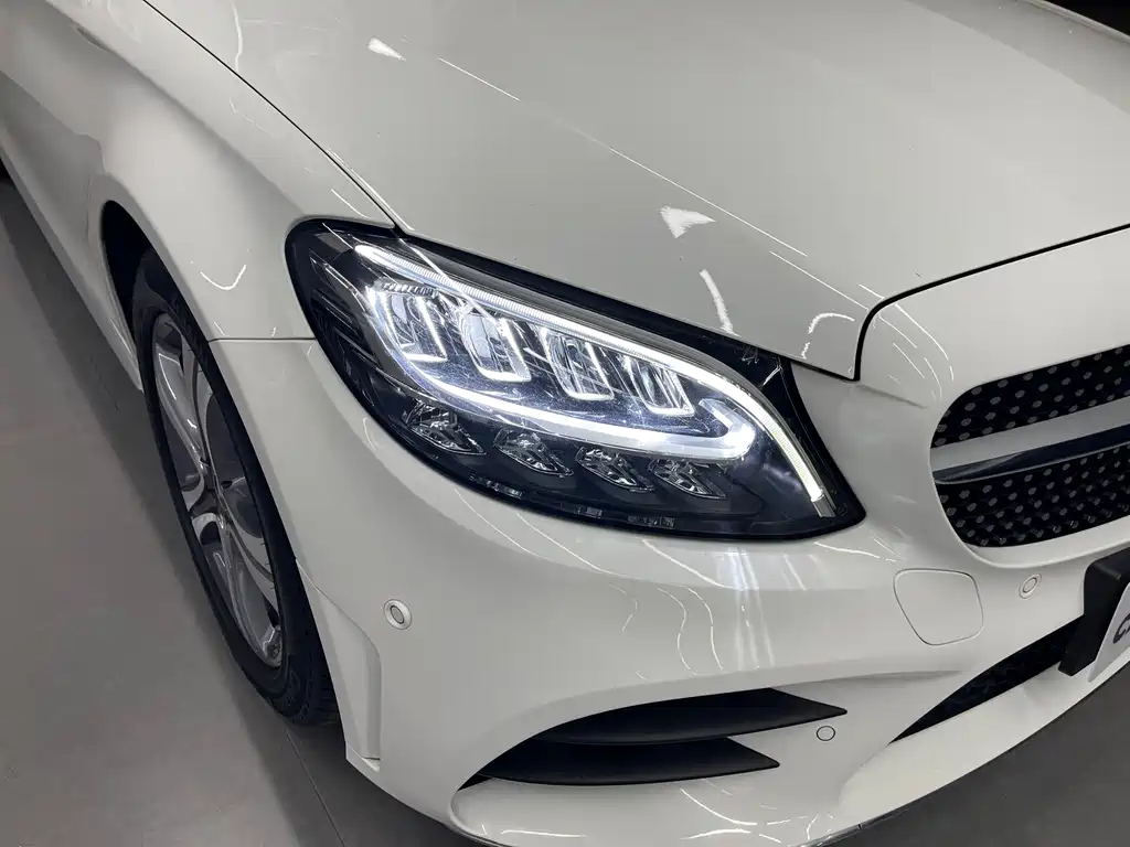 Mercedes-Benz C-Class — миниатюра 35