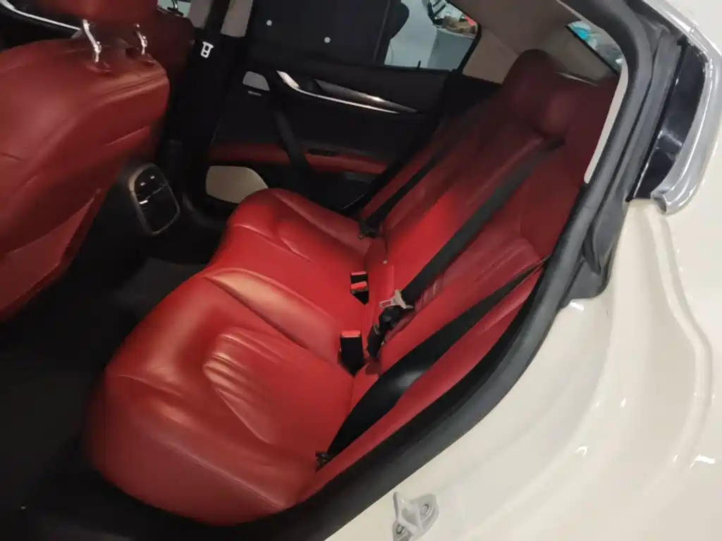 Maserati Ghibli — миниатюра 17