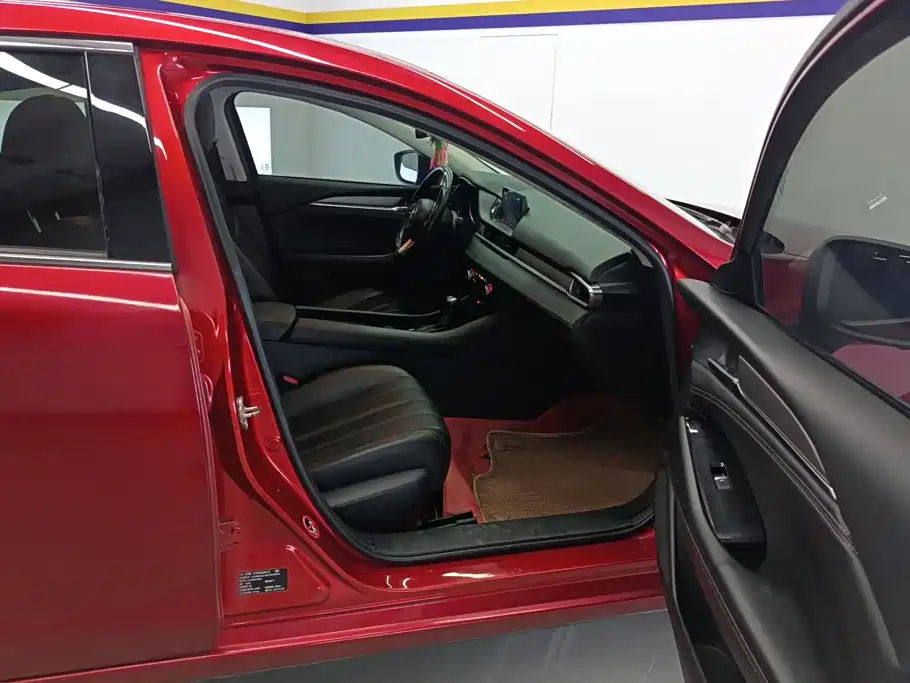 Mazda Atenza — миниатюра 8