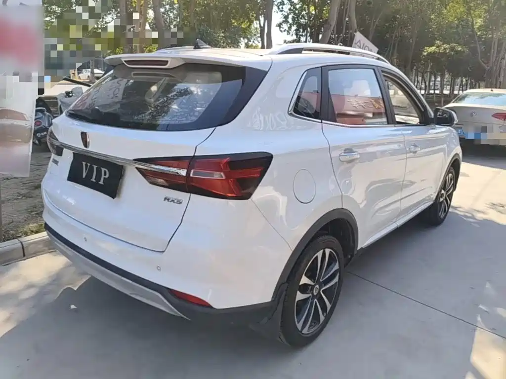 Roewe RX3 — миниатюра 7