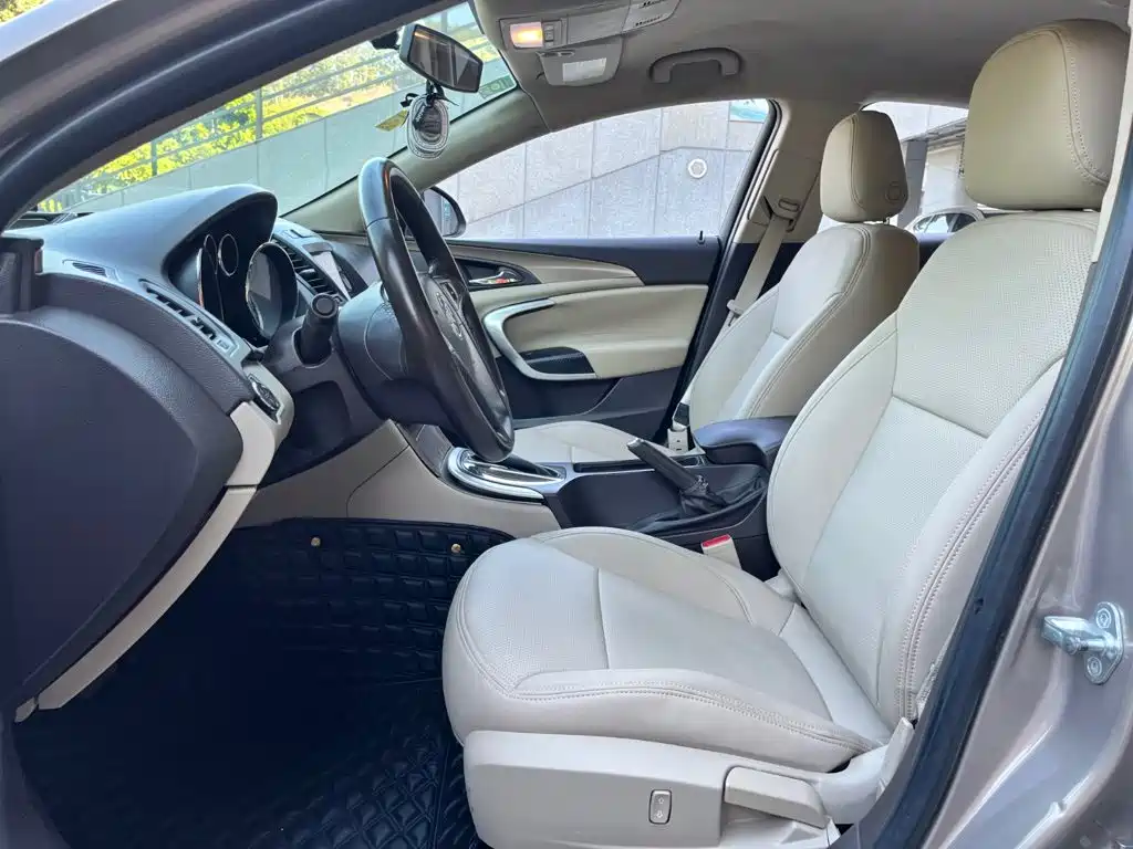 Buick Regal — миниатюра 10