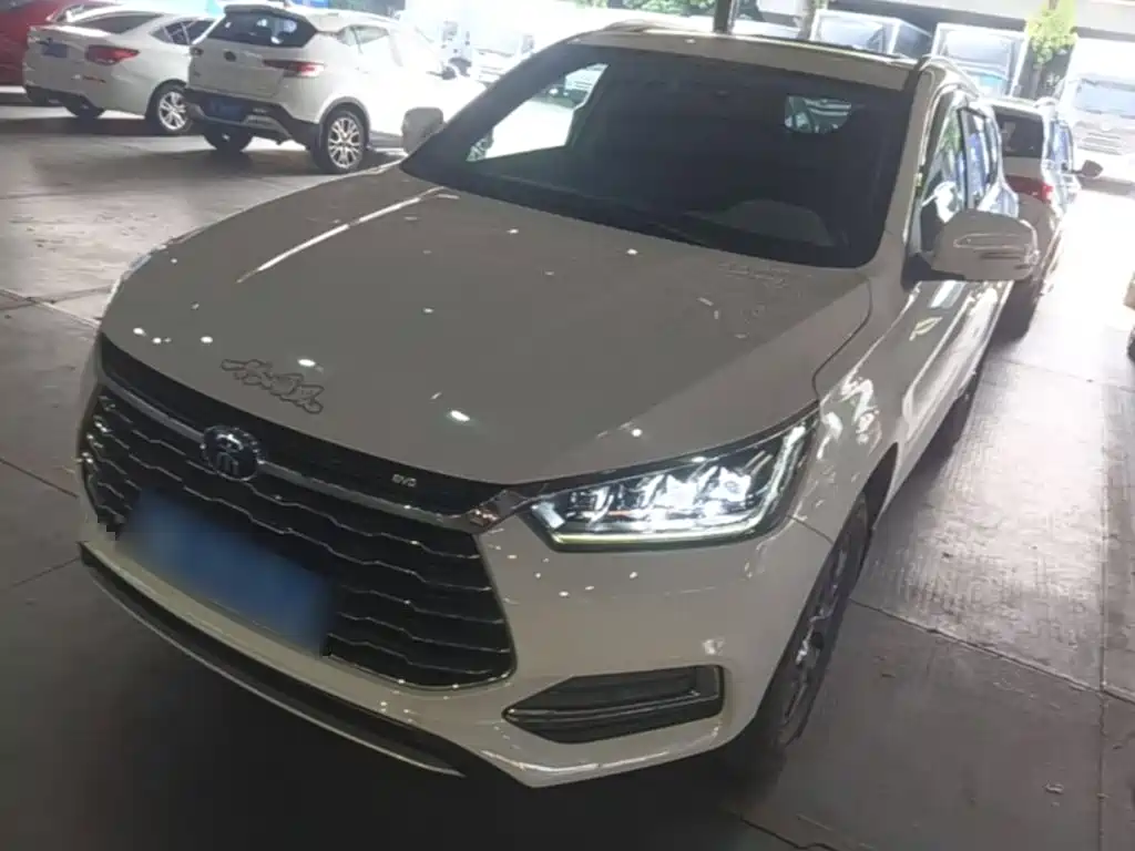BYD Song — миниатюра 2