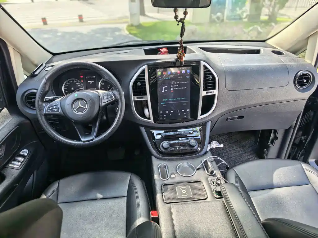 Mercedes-Benz Vito — миниатюра 8