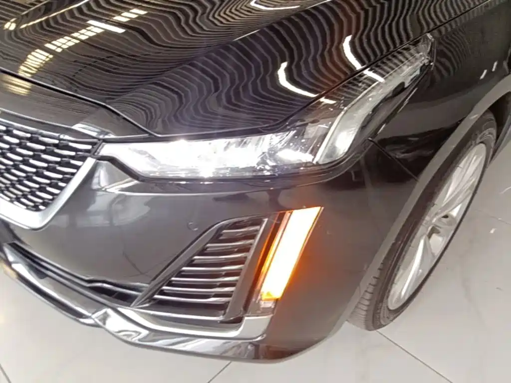 Cadillac CT5 — миниатюра 24