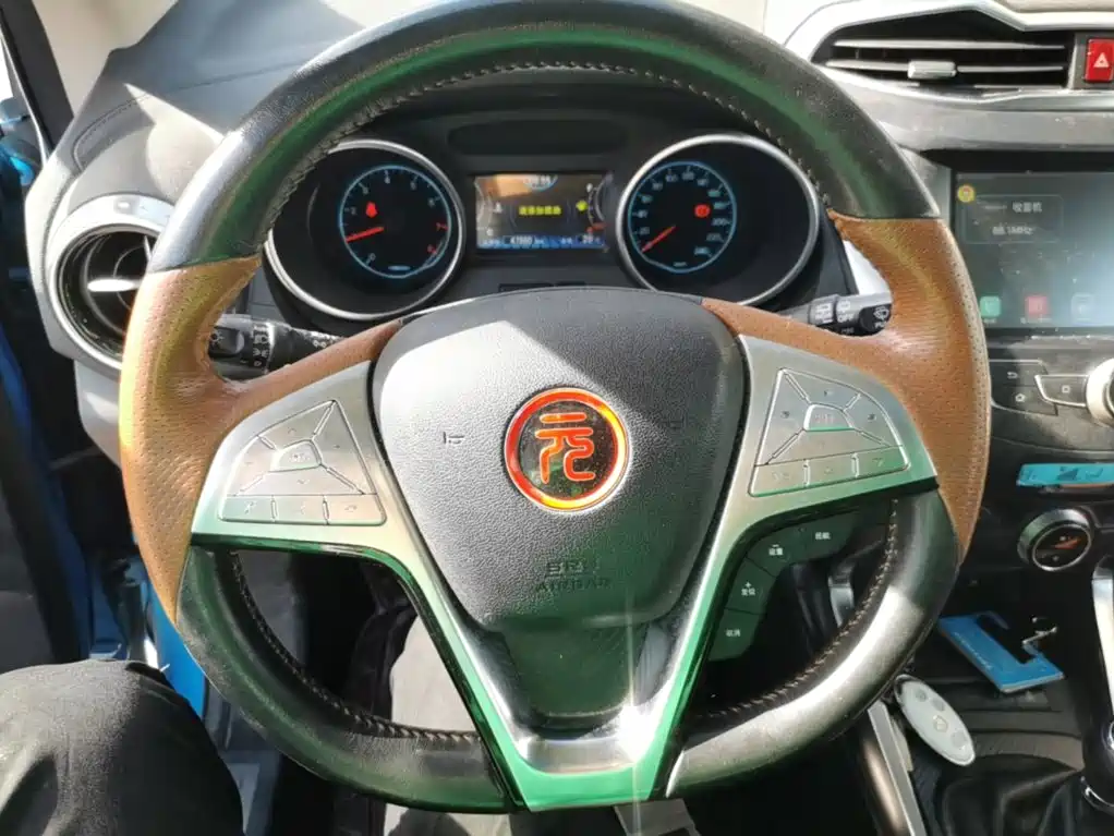 BYD Yuan — миниатюра 11