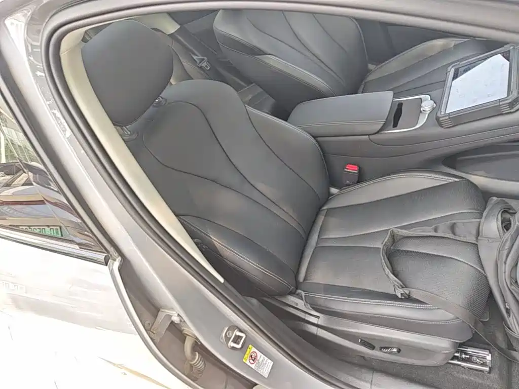 BYD Морской лев 05 EV — миниатюра 25