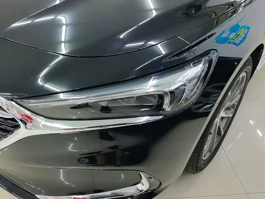 Buick LaCrosse — миниатюра 5