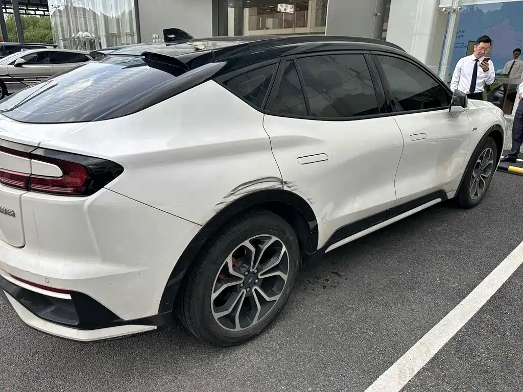 Ford Evos — миниатюра 16