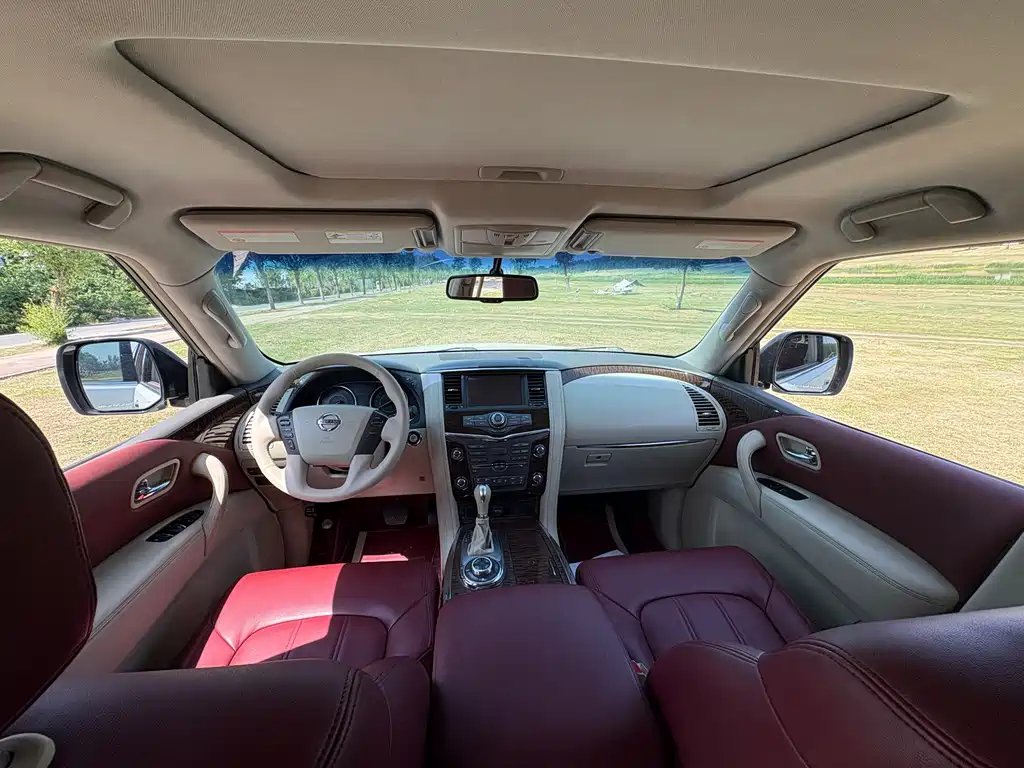 Nissan Patrol — миниатюра 7