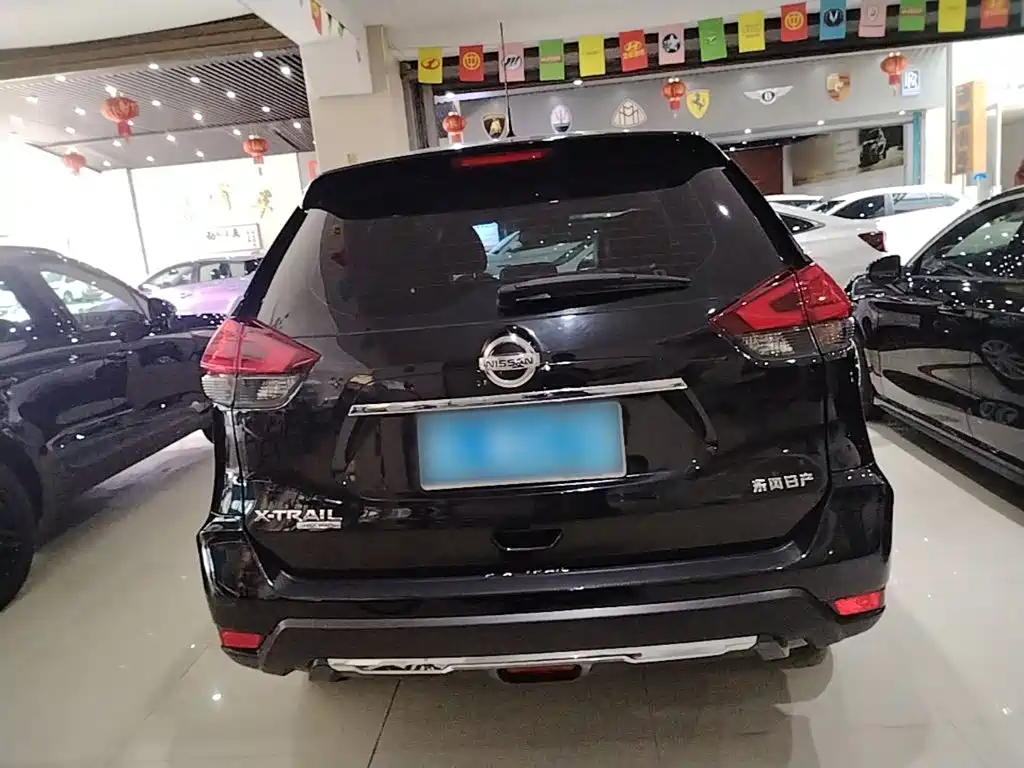 Nissan X-Trail — миниатюра 6