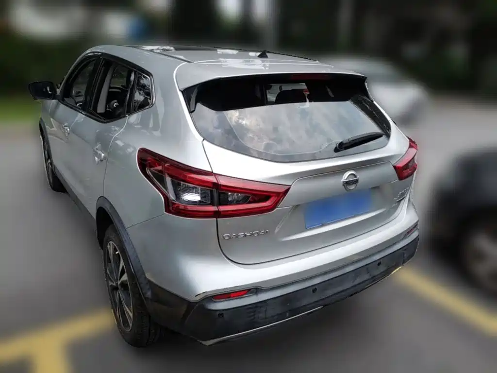Nissan Qashqai — миниатюра 9
