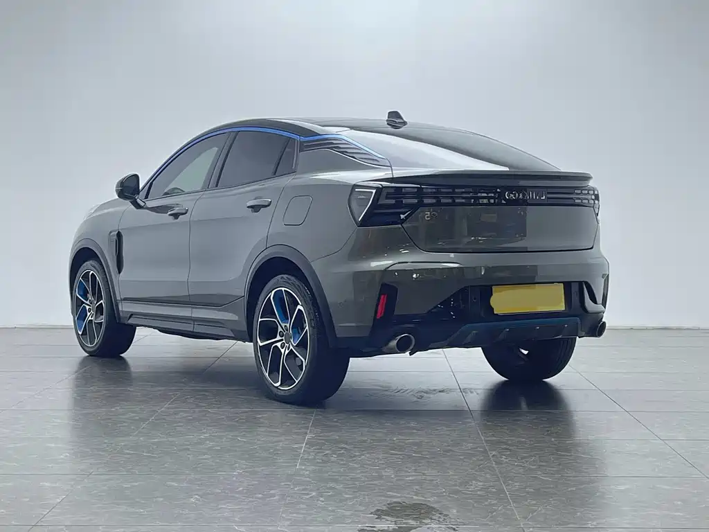 Lynk & Co 05 — миниатюра 6