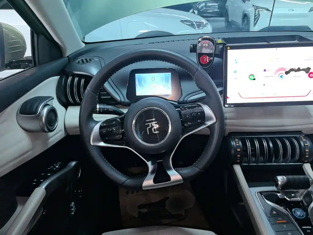 BYD Yuan Plus — миниатюра 11