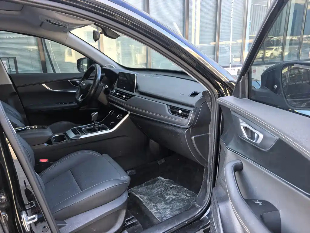 Chery Tiggo 8 — миниатюра 9