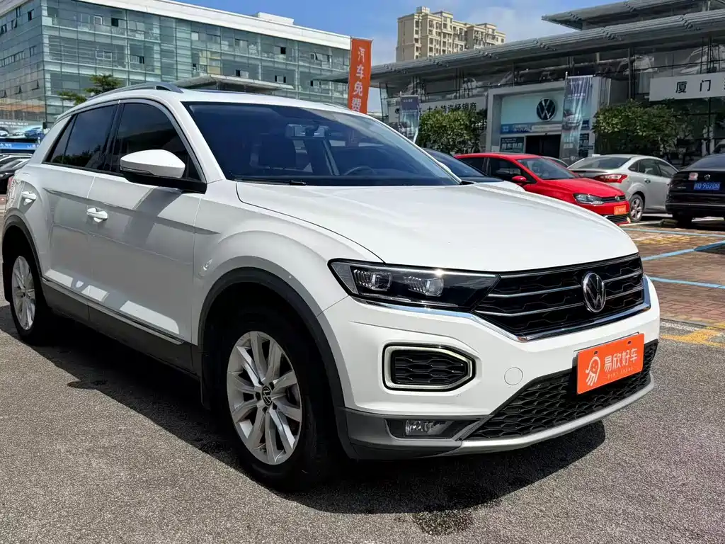 Volkswagen T-Roc — миниатюра 3