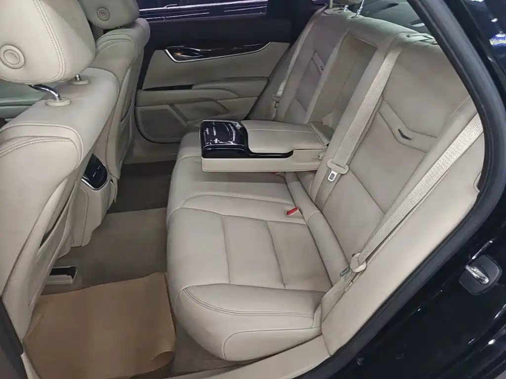 Cadillac XTS — миниатюра 17