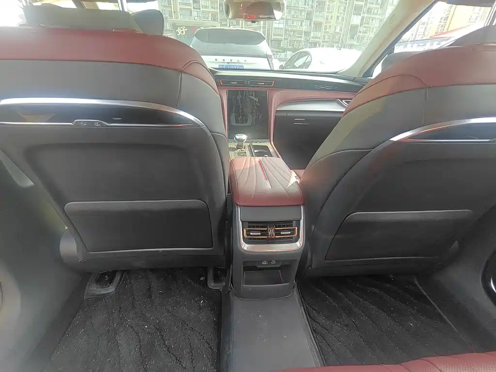 Hongqi Hongqi H5 — миниатюра 8