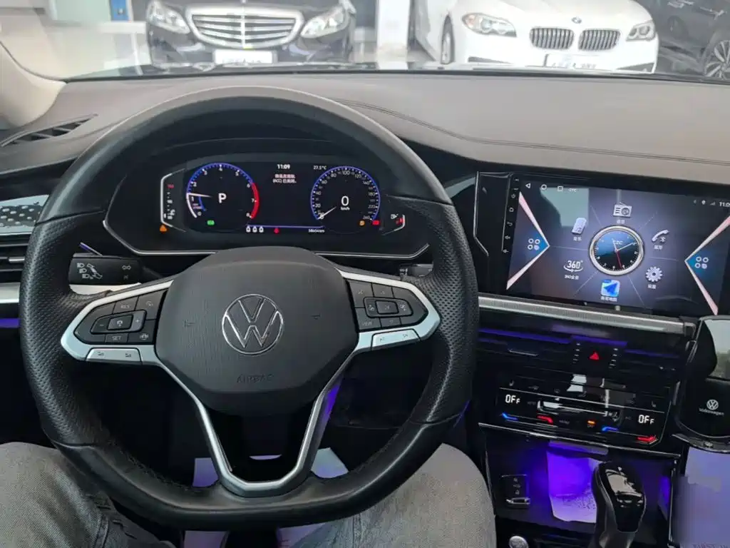 Volkswagen Passat — миниатюра 10