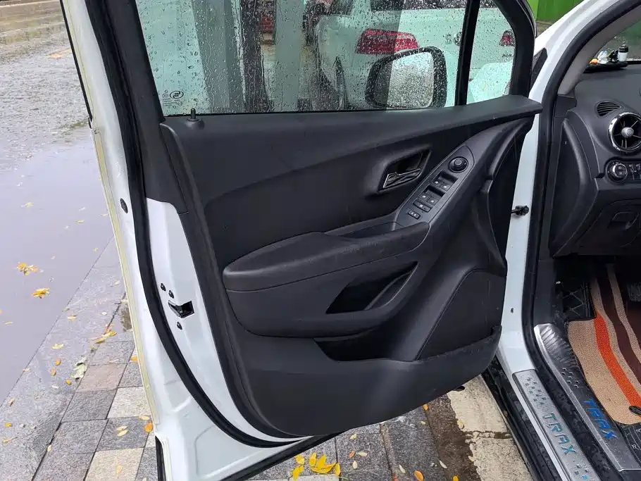 Chevrolet Trax — миниатюра 7