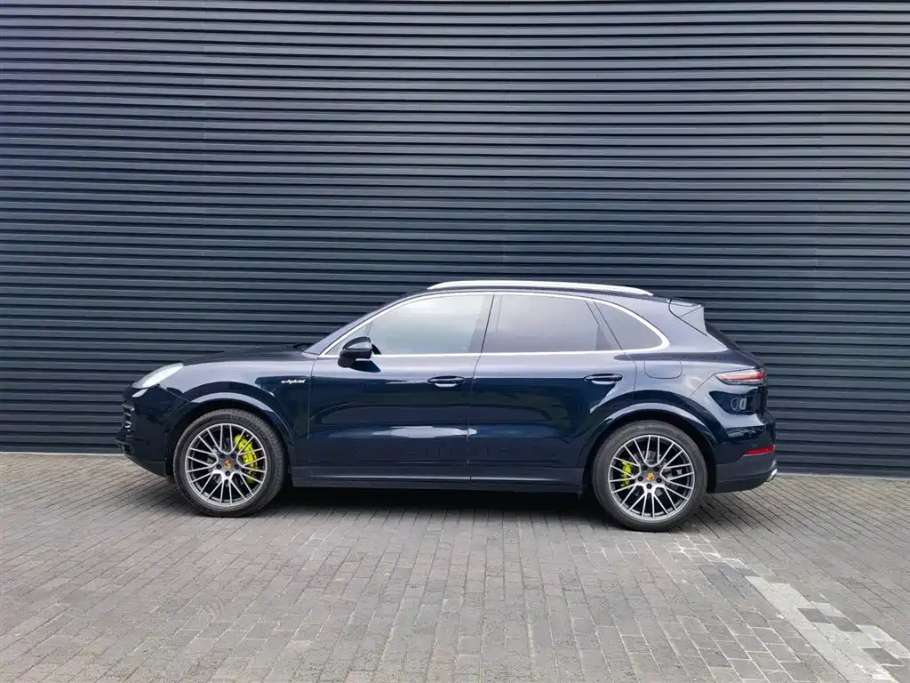 Porsche Cayenne Hybrid