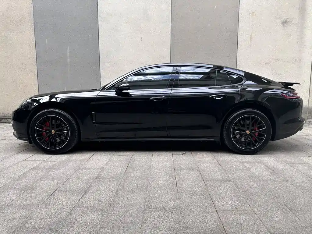 Porsche Panamera — миниатюра 4