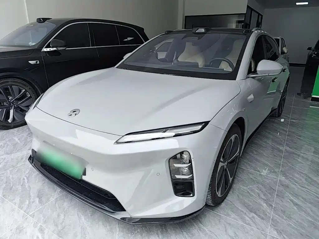 NIO ET5T