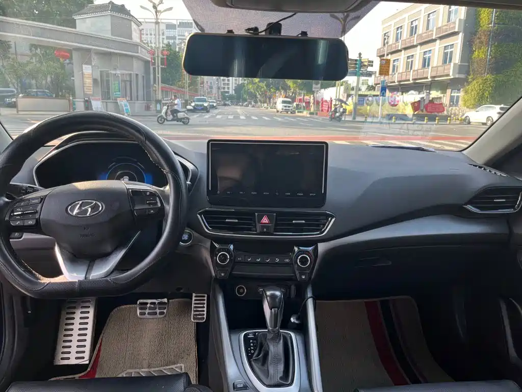 Hyundai Fista — миниатюра 5