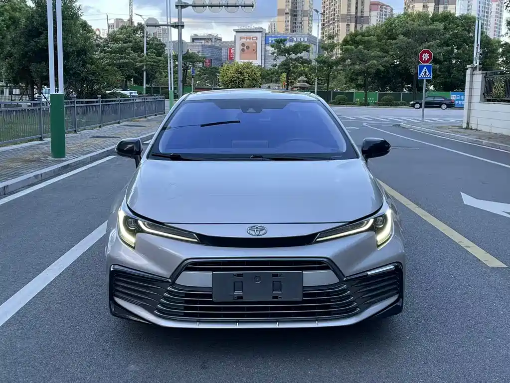 Toyota Lingshang 2021 2.0L Luxury