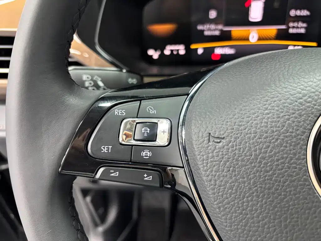 Volkswagen Tharu — миниатюра 18