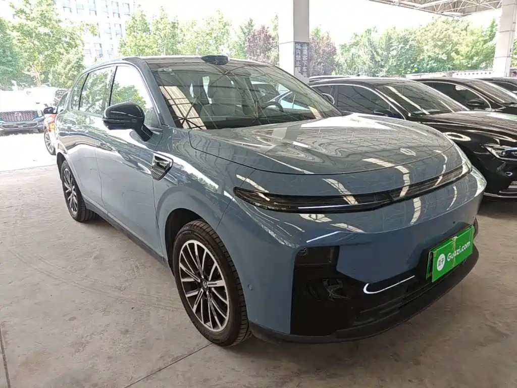 Leapmotor Leapmotor B10 — миниатюра 4