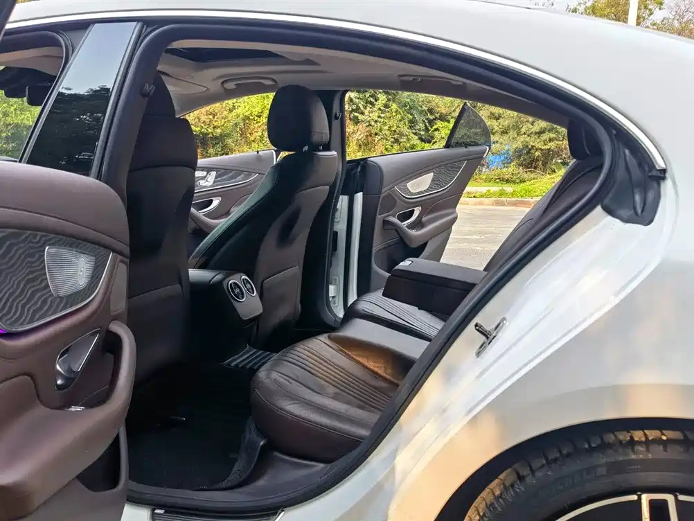 Mercedes-Benz CLS 2021 CLS 300 Luxury