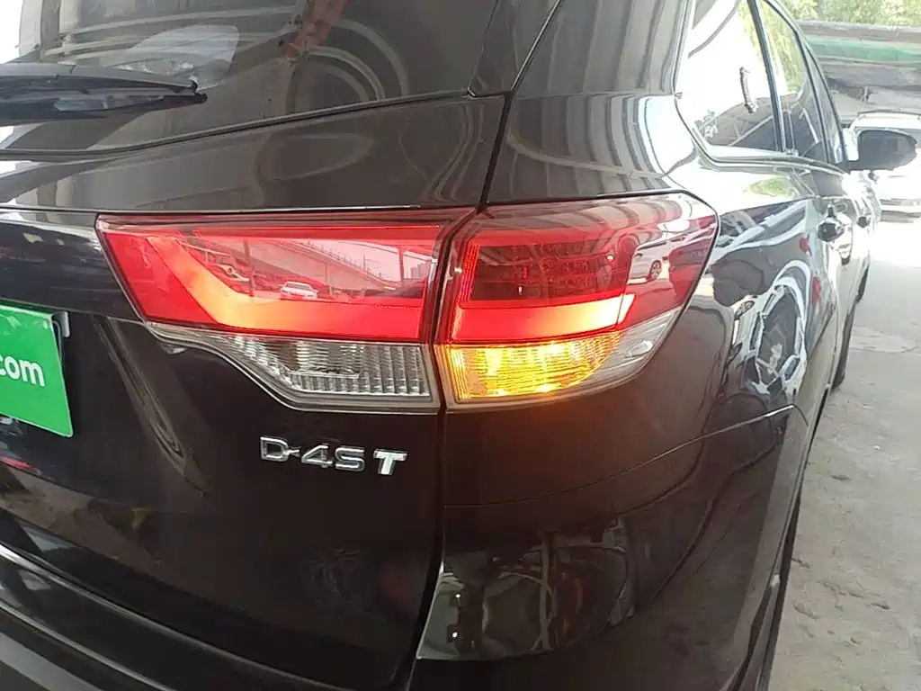 Toyota Highlander — миниатюра 8