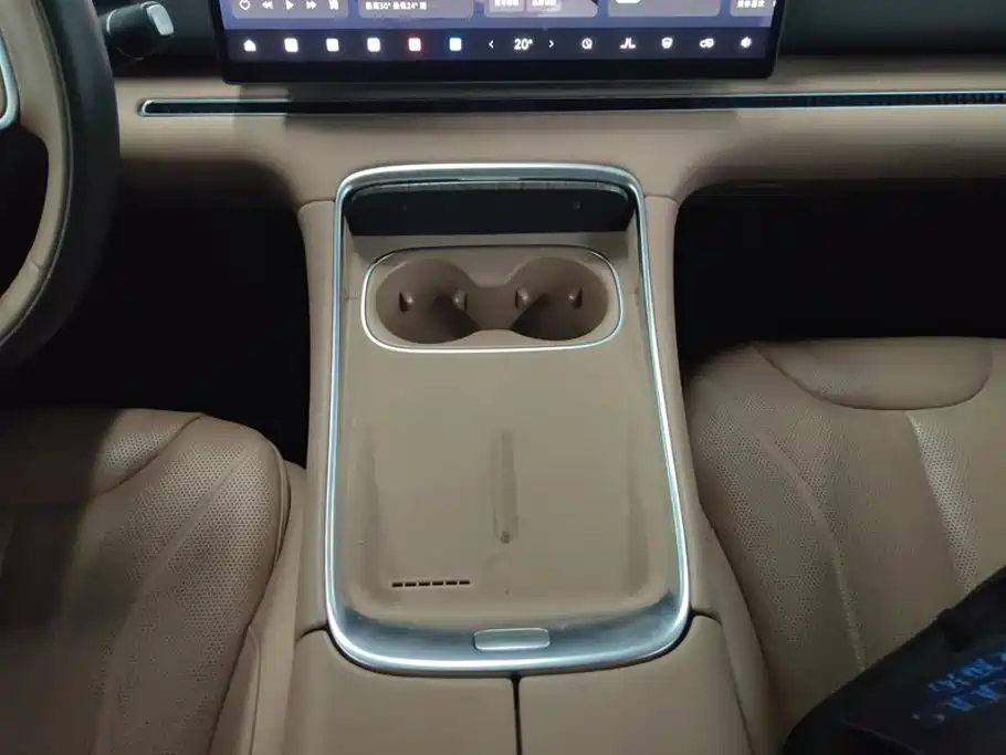 Leapmotor Leapmotor C11 — миниатюра 16