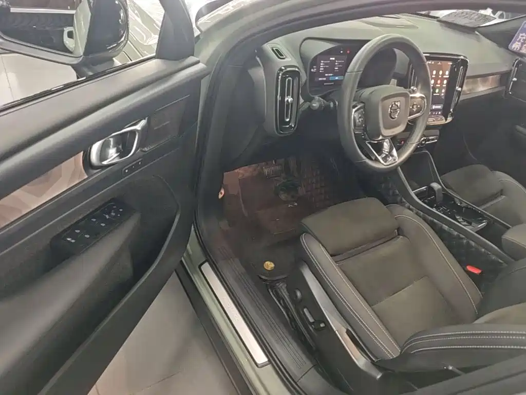 Volvo C40 — миниатюра 16