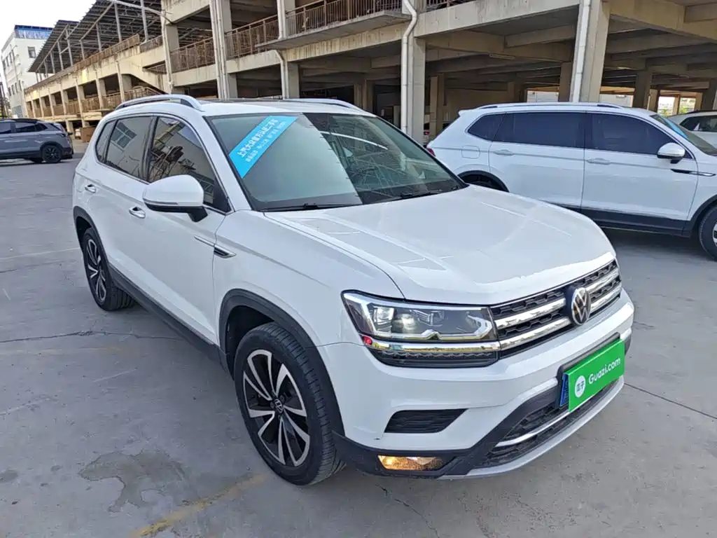 Volkswagen Tharu — миниатюра 4