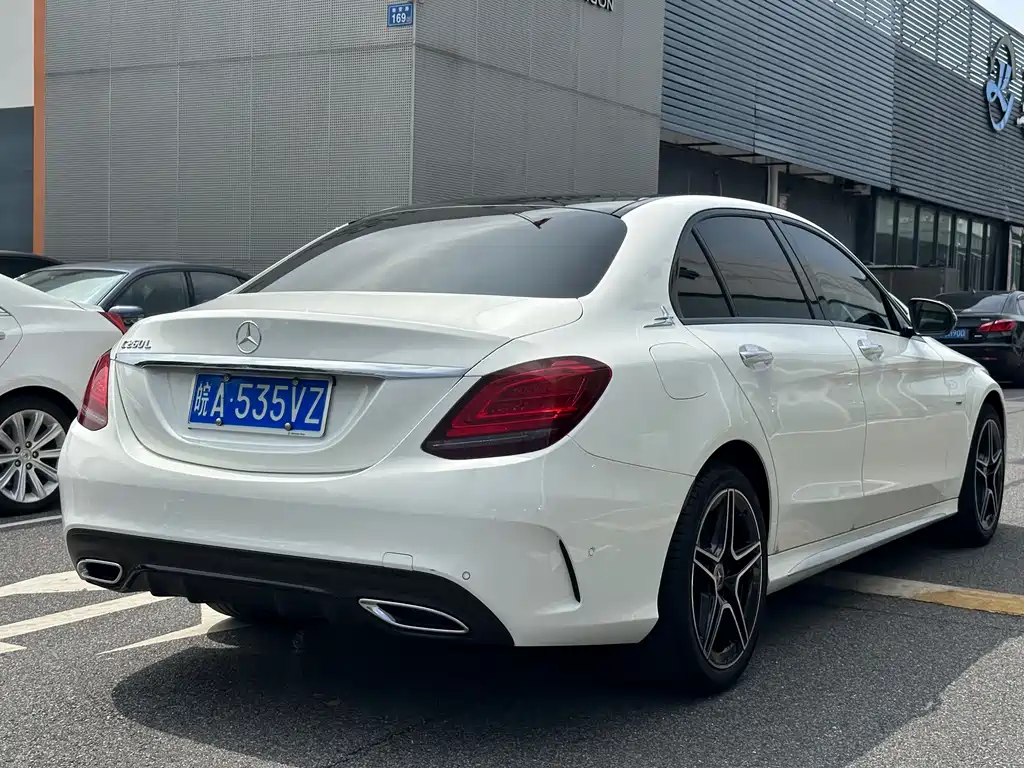 MERCEDES-BENZ  C CLASS