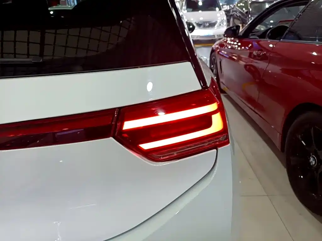Volkswagen ID.3 — миниатюра 8